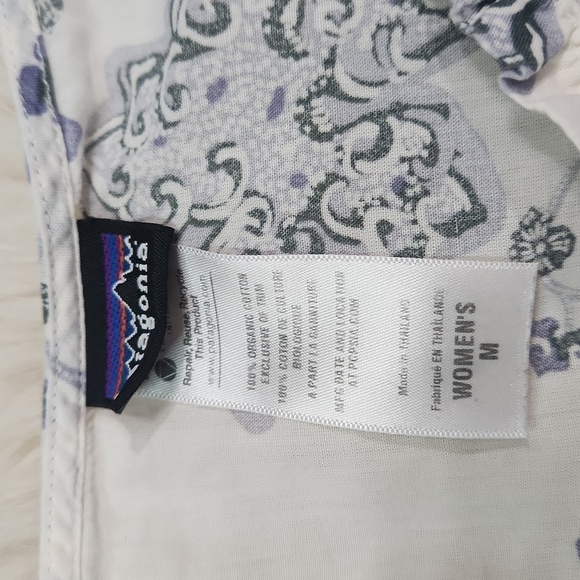 Patagonia Cotton Peasent Smocked Front Blouse - Picture 3 of 6